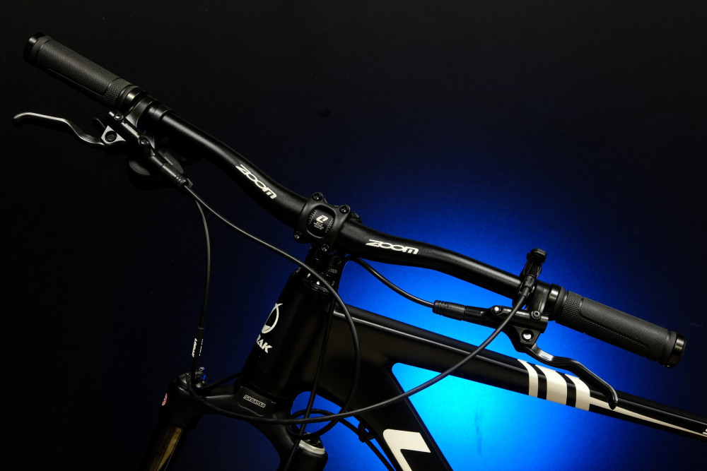 LORAK Sel 9780 Матовый Чёрный/Белый рама 19 (на рост 171-182)