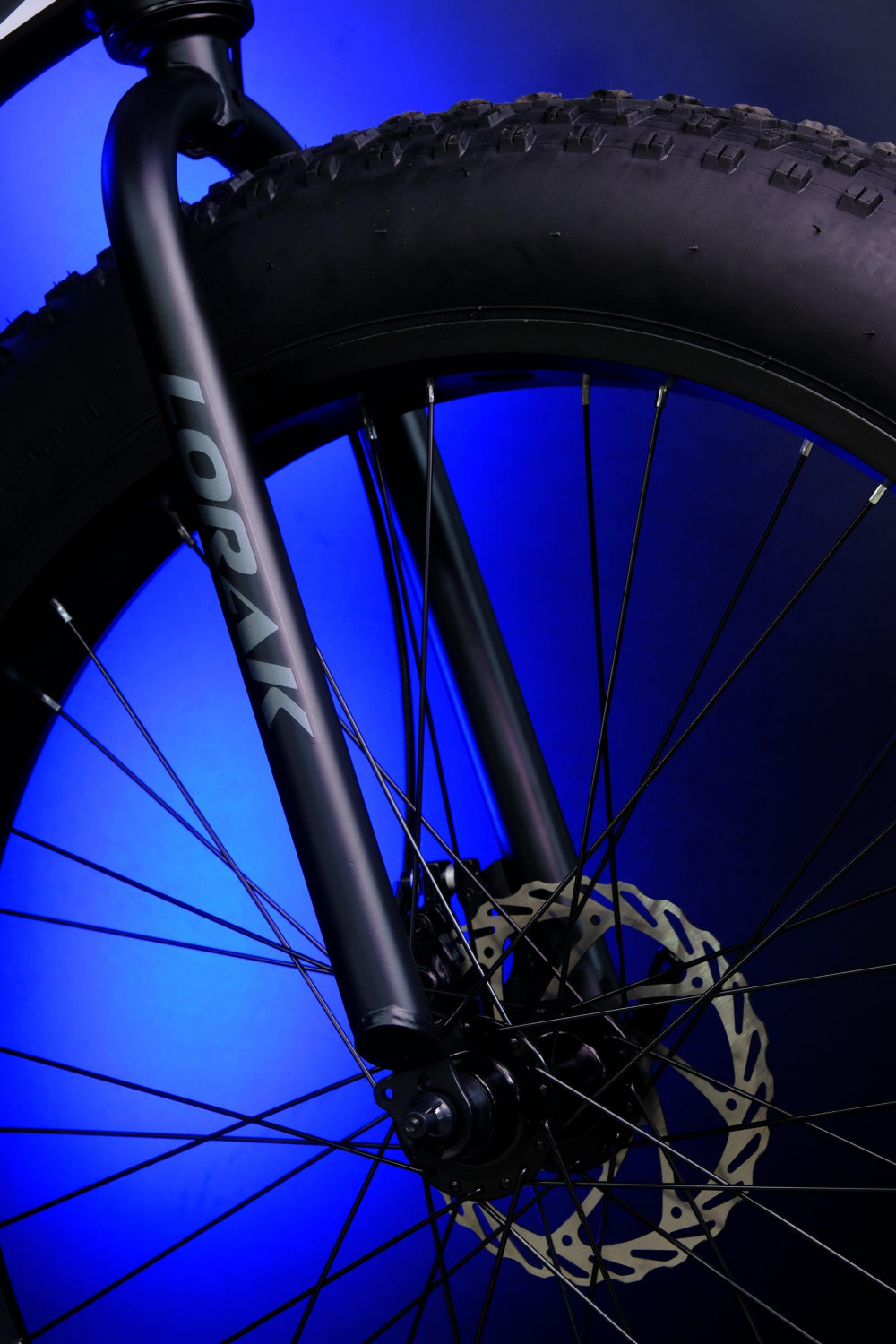 LORAK FAT Safe 26 Матовый Чёрный/Белый рама 21 (на рост 183-190)