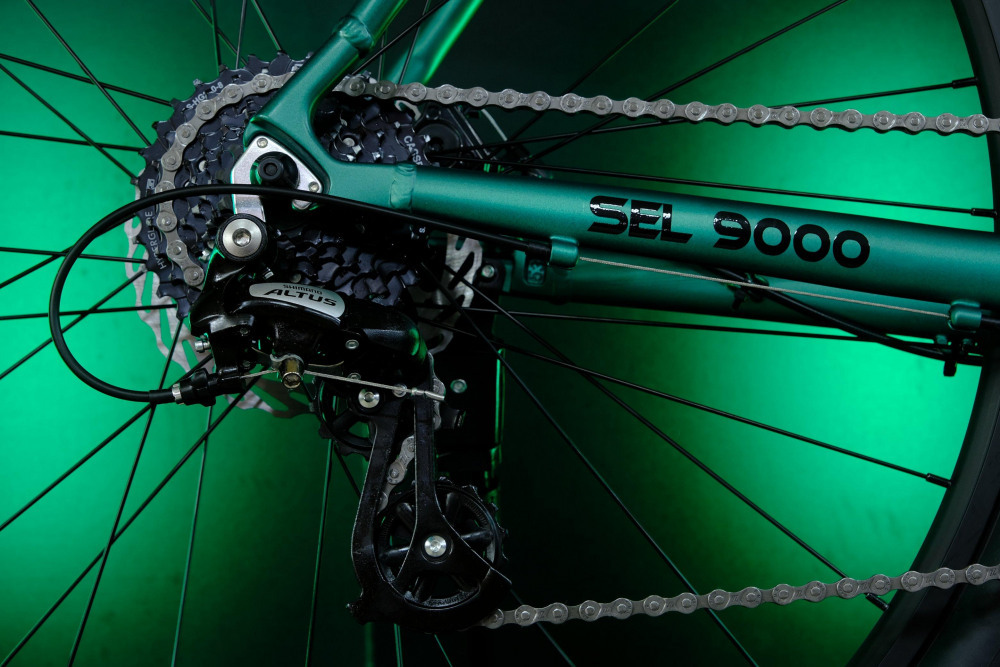 LORAK Sel 9000 8 sp Матовый Чёрный/Зелёный 21р (на рост 183-190)